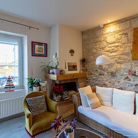 Bed & Breakfast D'hotes Avec Vue Sur La Loire - 2 Pers. - Fr-1-622-126 3*